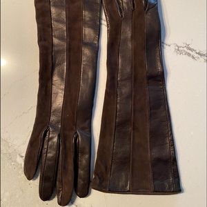 Leather gloves